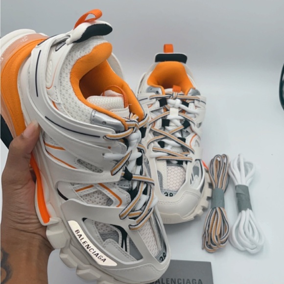 Balenciaga Tracks - Picture 1 of 3